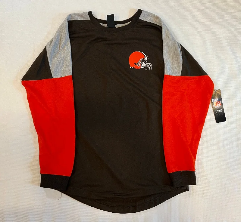 NFL CLeveland Browns Crewneck Sweatshirt Womens size Small Warm Sweatshirt Designs