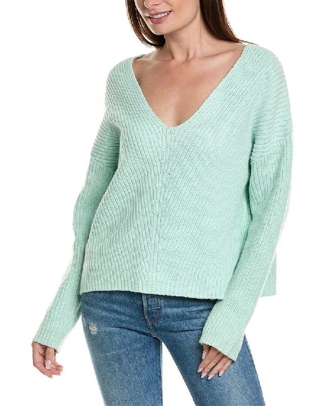 Theory Easy V-Neck Wool-Blend Sweater Fashionable sweaters