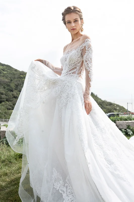 Princess Cathedral Train Tulle Lace Wedding Dress CW2388 Lace Wedding Gown