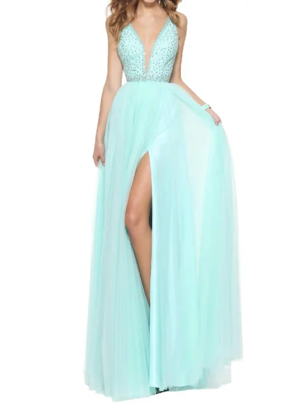 Plunging V-Neck Prom Dress In Mint Travel unclassified dresses